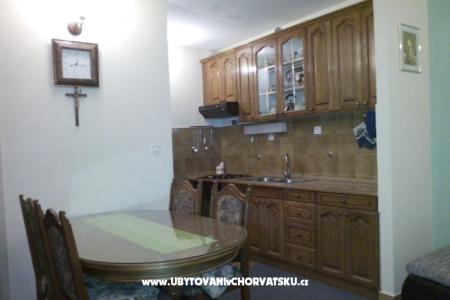 Apartmanok Abram fotó 3