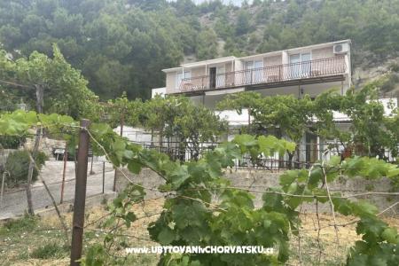 Apartmanok Stanic Omiš Horvátország