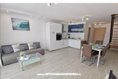 Apartmanok  RITA Omiš Horvátország