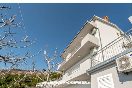 Apartmanok Sonata Omiš Horvátország