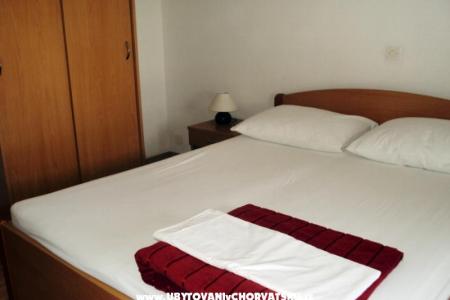 Apartmanok Bilic fotó 3