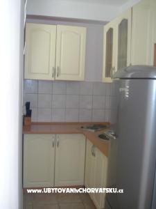 Apartmanok & rooms Maja fotó 2