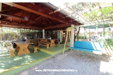 Apartmanok Karas Mandre fotó 5