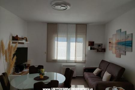 Apartmanok na moru fotó 3