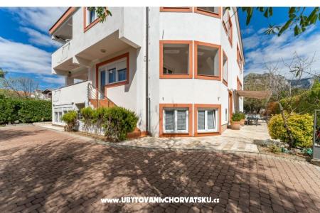 Apartmanok Argyruntum Starigrad Paklenica Horvátország