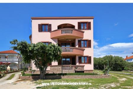 Apartmanok Dalmatino Pakoštane fotó 2