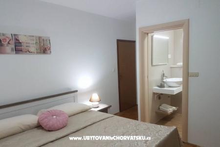 Apartmanok Iva fotó 5