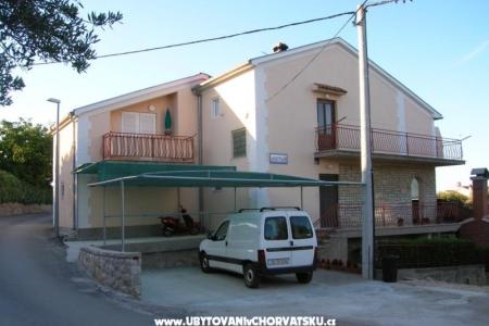 Apartmanok Milan Dragutin Čudina Pakoštane Horvátország