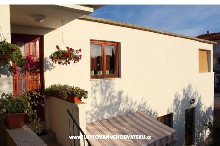 Apartmanok Tina Pakoštane fotó 4