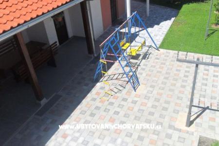 Apartmanok Leo fotó 3