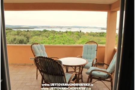 Apartmanok Villa Iva fotó 2