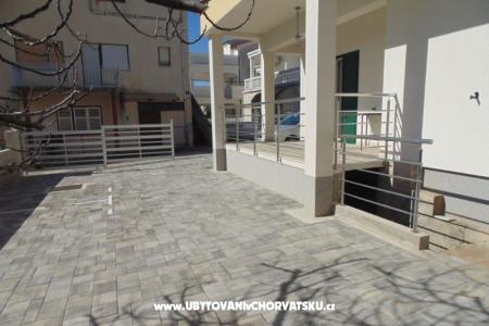 Apartmanok Four Seasons - Pirovac fotó 4