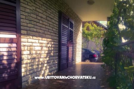 Apartmanok Mikulan fotó 3