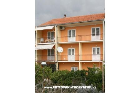 Apartmanok Mila Podgora Horvátország