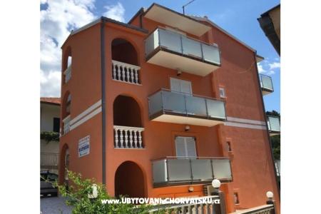 Apartmanok ORANGE Podgora Horvátország