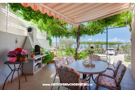 Apartmanok MARINA - Villa NEDIKA Podgora Horvátország