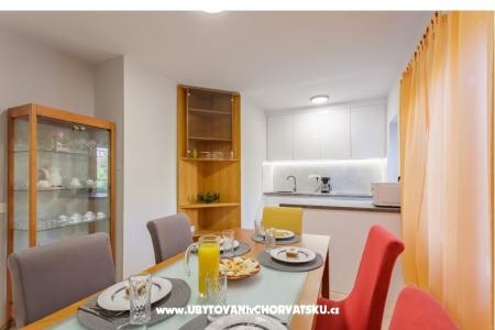 Apartmanok Aloha Podstrana Horvátország