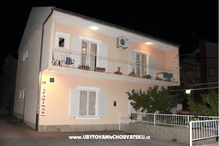 Apartmanok Aloha fotó 2