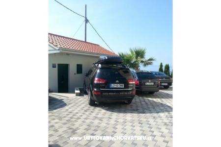 Apartmanok Botuš fotó 2