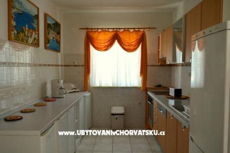 Apartmanok Renić fotó 3