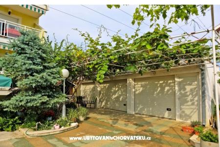 Apartmanok Lela fotó 3