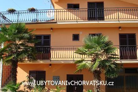 Apartmanok Tina fotó 2