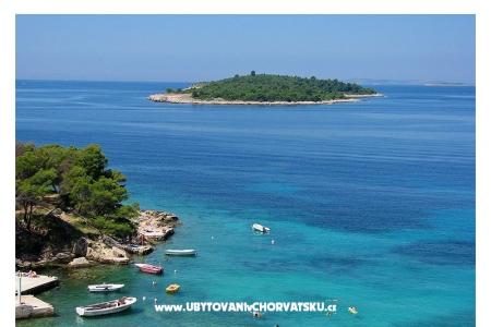 Apartmanok   Luka fotó 3