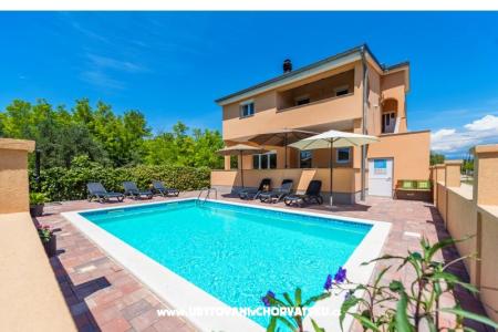 Apartmanok  Nelly fotó 3