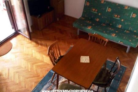 Icarus Apartmanok fotó 5