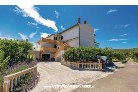 Apartmanok Lupić fotó 3