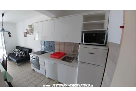 Apartmanok Dora fotó 4