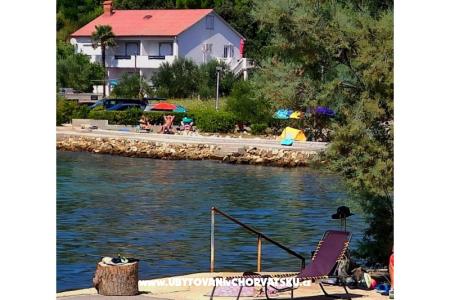 Apartmanok uvala Vardoža Rab sziget Horvátország