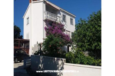 Apartmanok Irena fotó 2