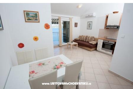 Apartmanok Ban fotó 5