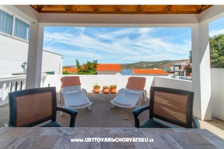 Apartmanok Burazer Iličić Rogoznica Horvátország