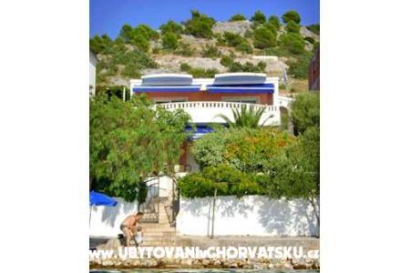 Holiday home - Apartmanok Rajčić fotó 2