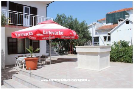 Apartmanok Tomy Rogoznica Horvátország