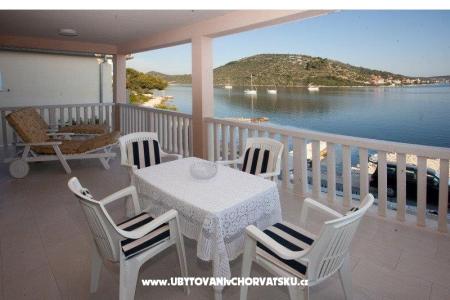 Beach apartments Rogoznica fotó 3