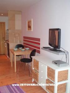 Stari grad fotó 3