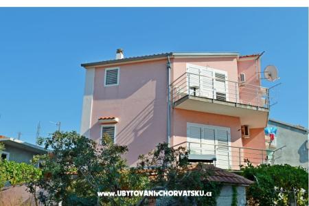 Apartmanok Ivanka fotó 2