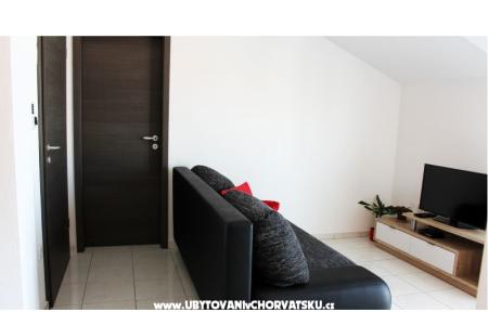 Apartmanok Karla fotó 3