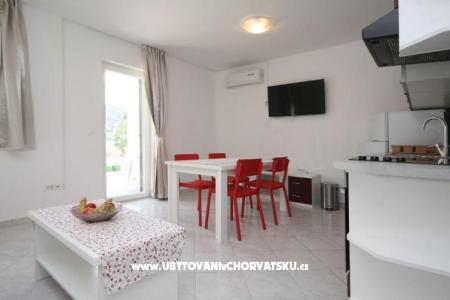 Apartmanok Ljubić fotó 2