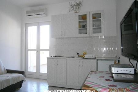 Apartmanok Villa Korina fotó 5
