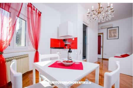 Apartmanok Villa Lole fotó 3