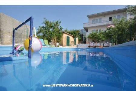 Szobák & apartment Kraljevic fotó 3