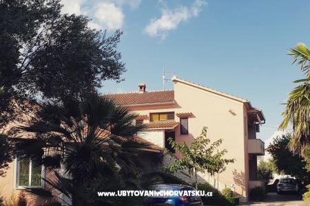 Apartmanok DARIO - Sukošan fotó 2