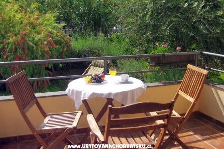 Apartmanok Mirakul fotó 3