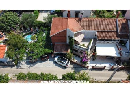 Apartmanok Mirjana Sukošan fotó 2