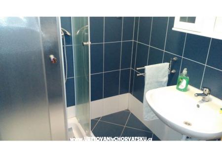 Apartmanok Gomilica fotó 2
