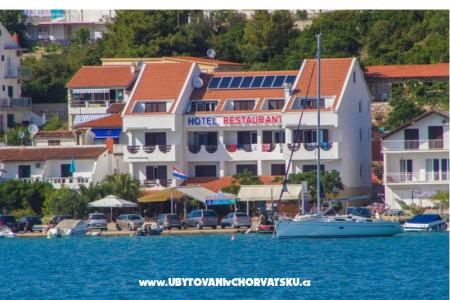 Hotel Plava Laguna Tisno Horvátország